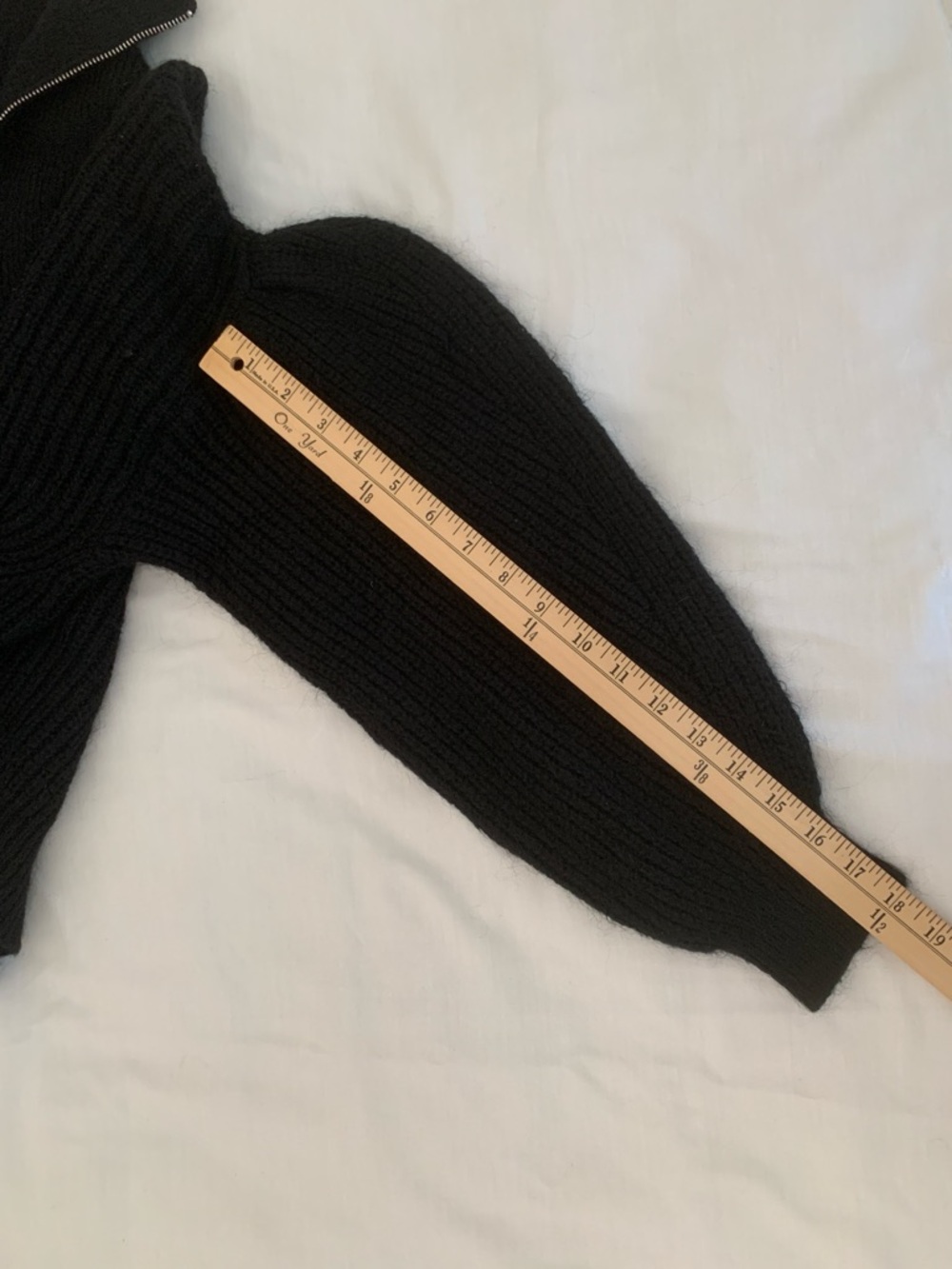 THE KOOPLES Black Heavyweight Ribbed Half Zip Cropped Sweater Size 1 EUC - Picture 8 of 8
